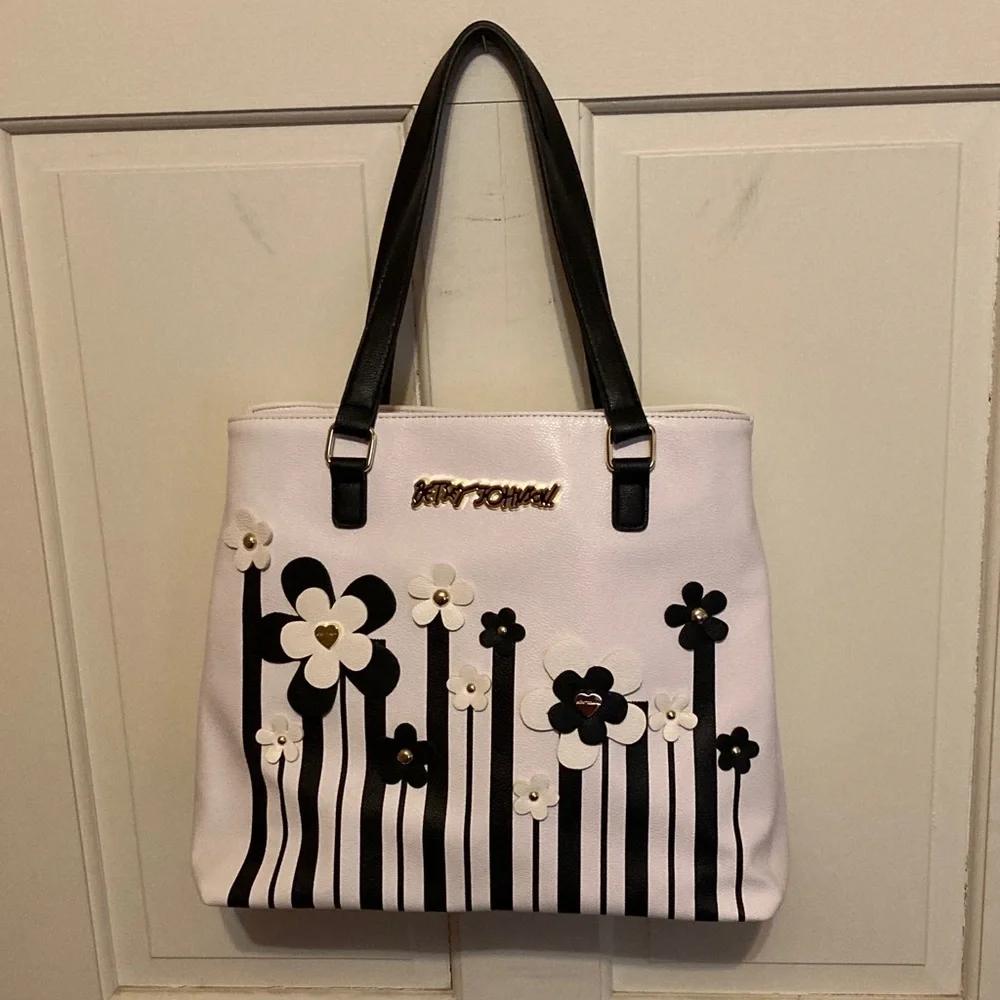 Betsey Johnson NEW Large Black & White Floral Stripe Tote Hard to Find! RaRe! - Picture 2 of 12